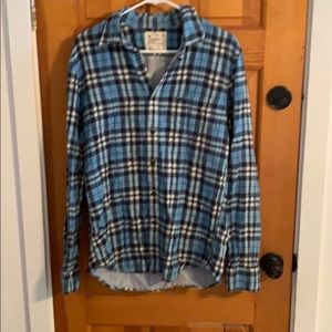 Men’s size medium American Eagle button down shirt